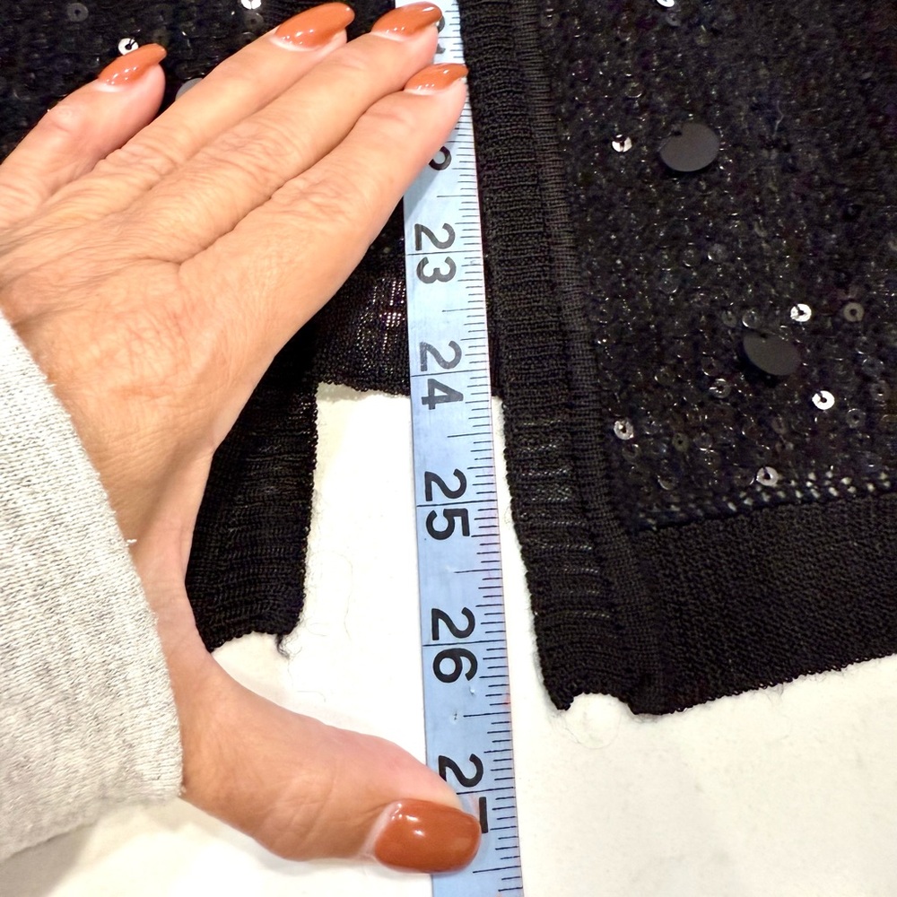 EUC – Chico’s Black Sequins V-Neck Button Down Cardigan Sweater – Xlarge - Picture 6 of 7
